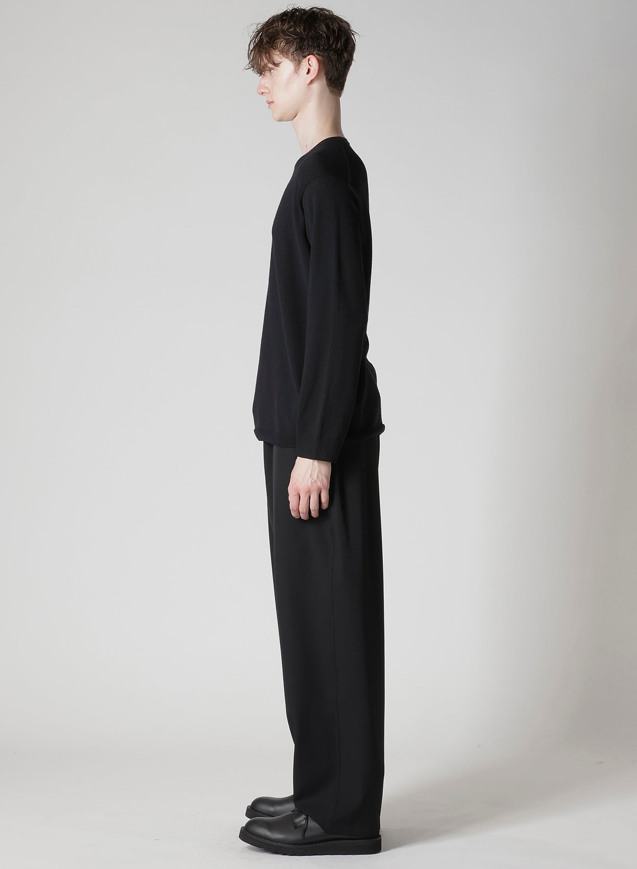 12G1P PLAIN STITCH ROUND NECK PULLOVER