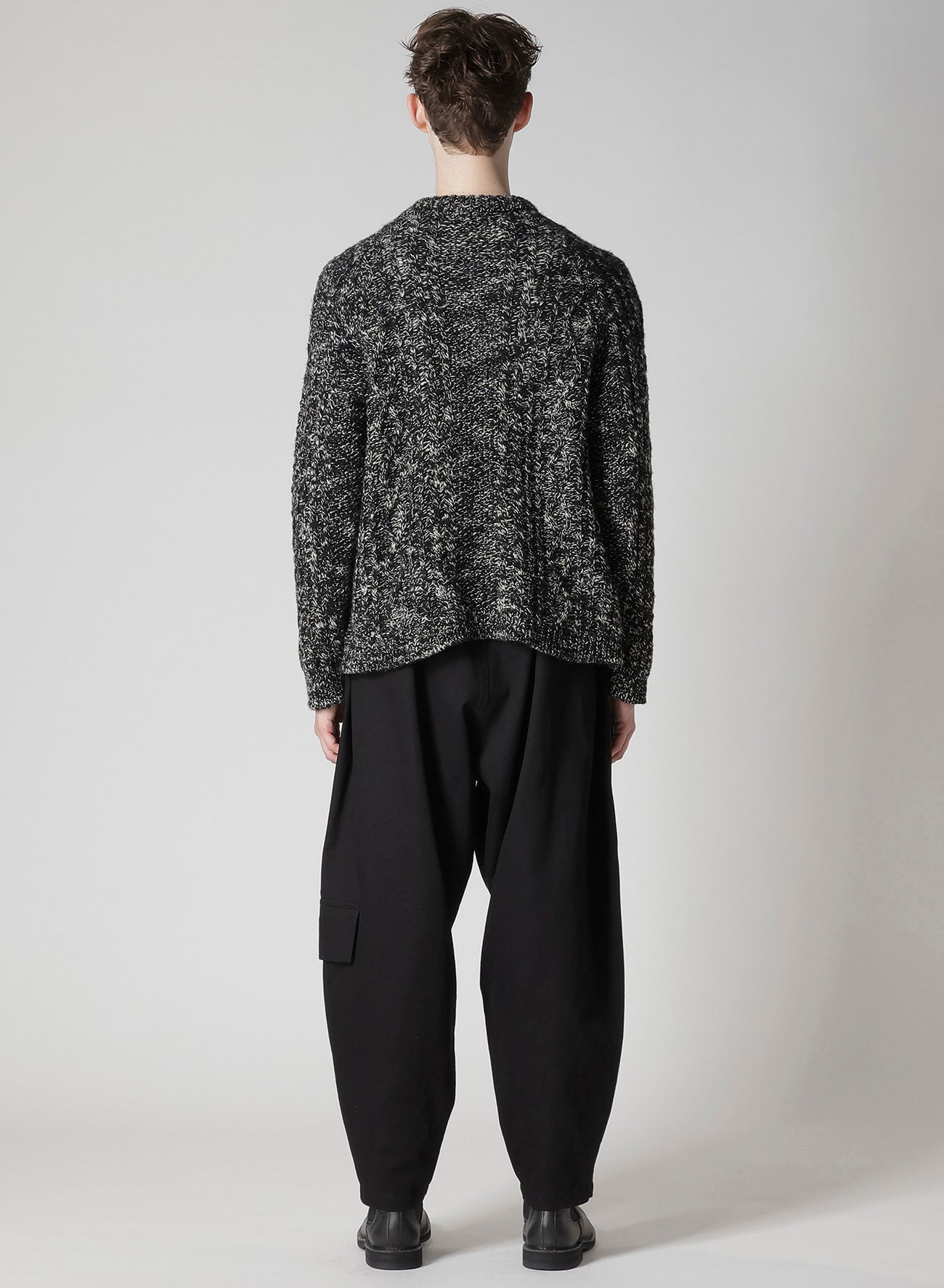 ARAN KNIT ROUND NECK PULLOVER