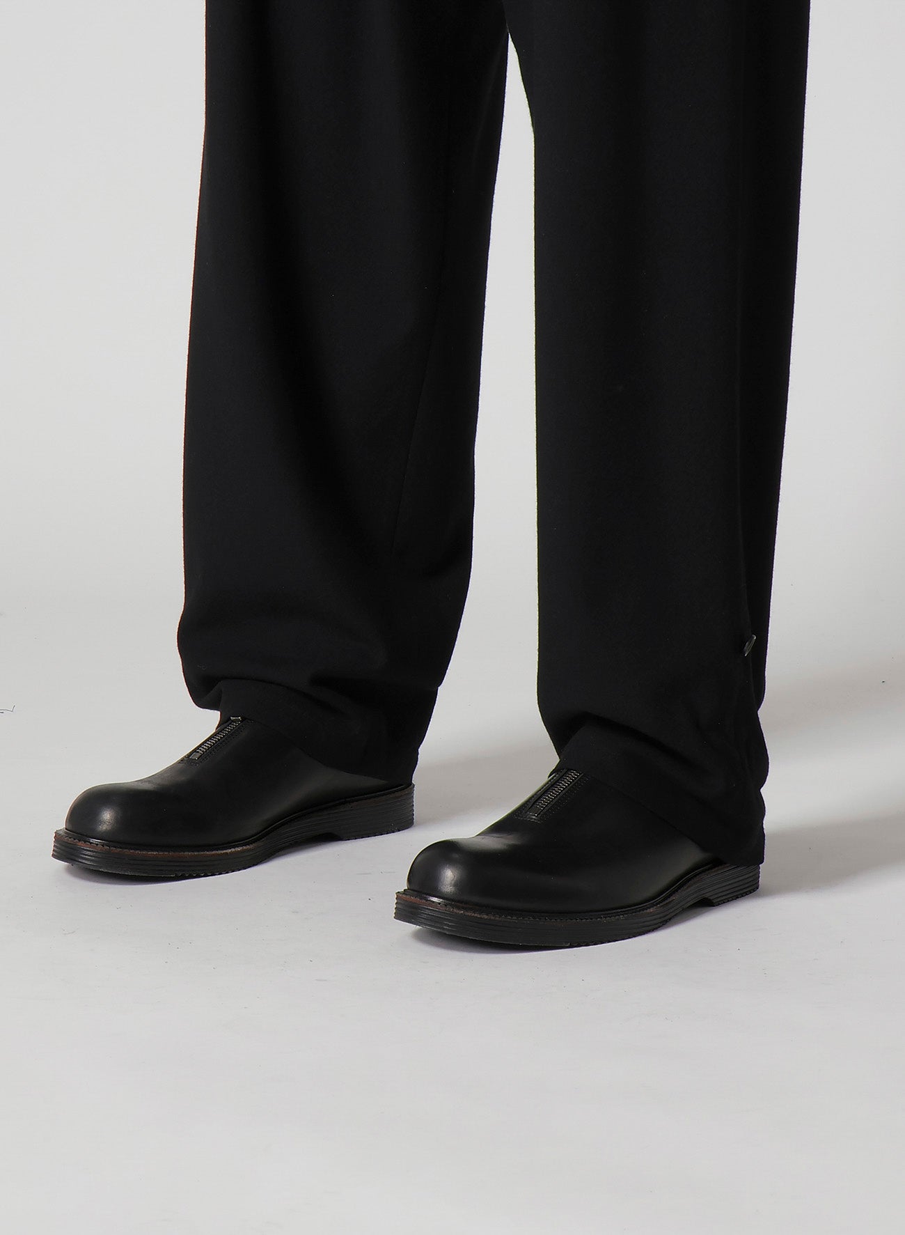 FLANNEL PANTS WITH TAB DETAIL