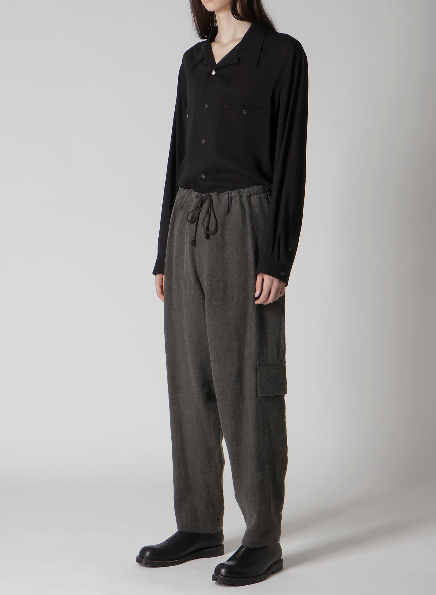 INK-DYED LINEN-WOOL VIYELLA SIDE TUCK STRING PANTS