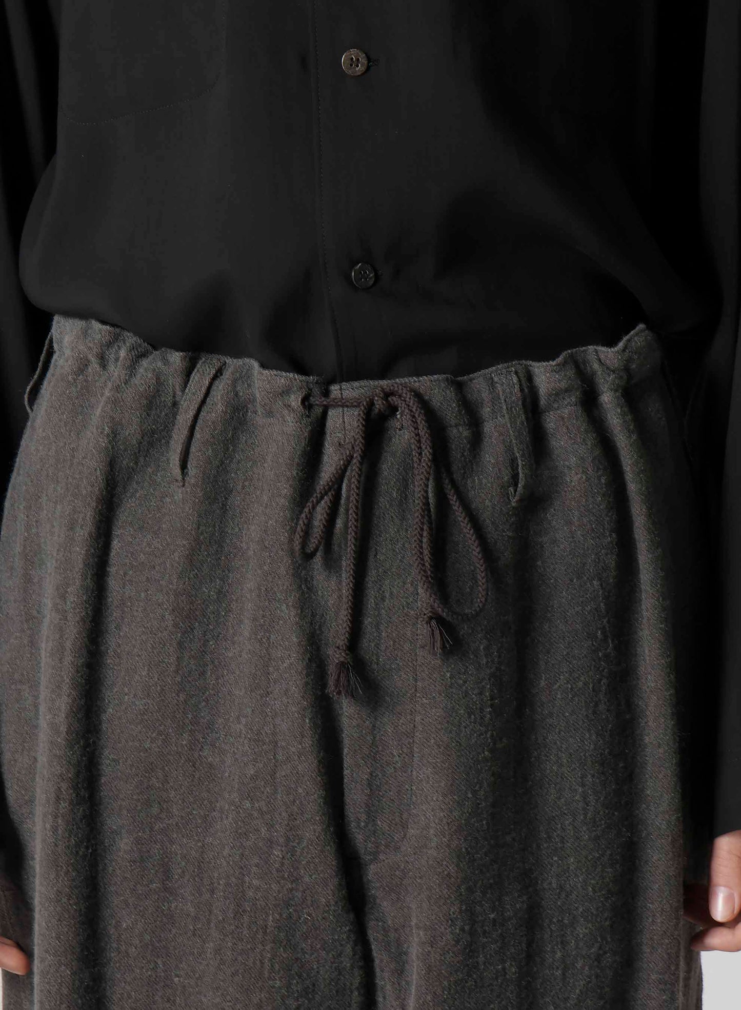 INK-DYED LINEN-WOOL VIYELLA SIDE TUCK STRING PANTS