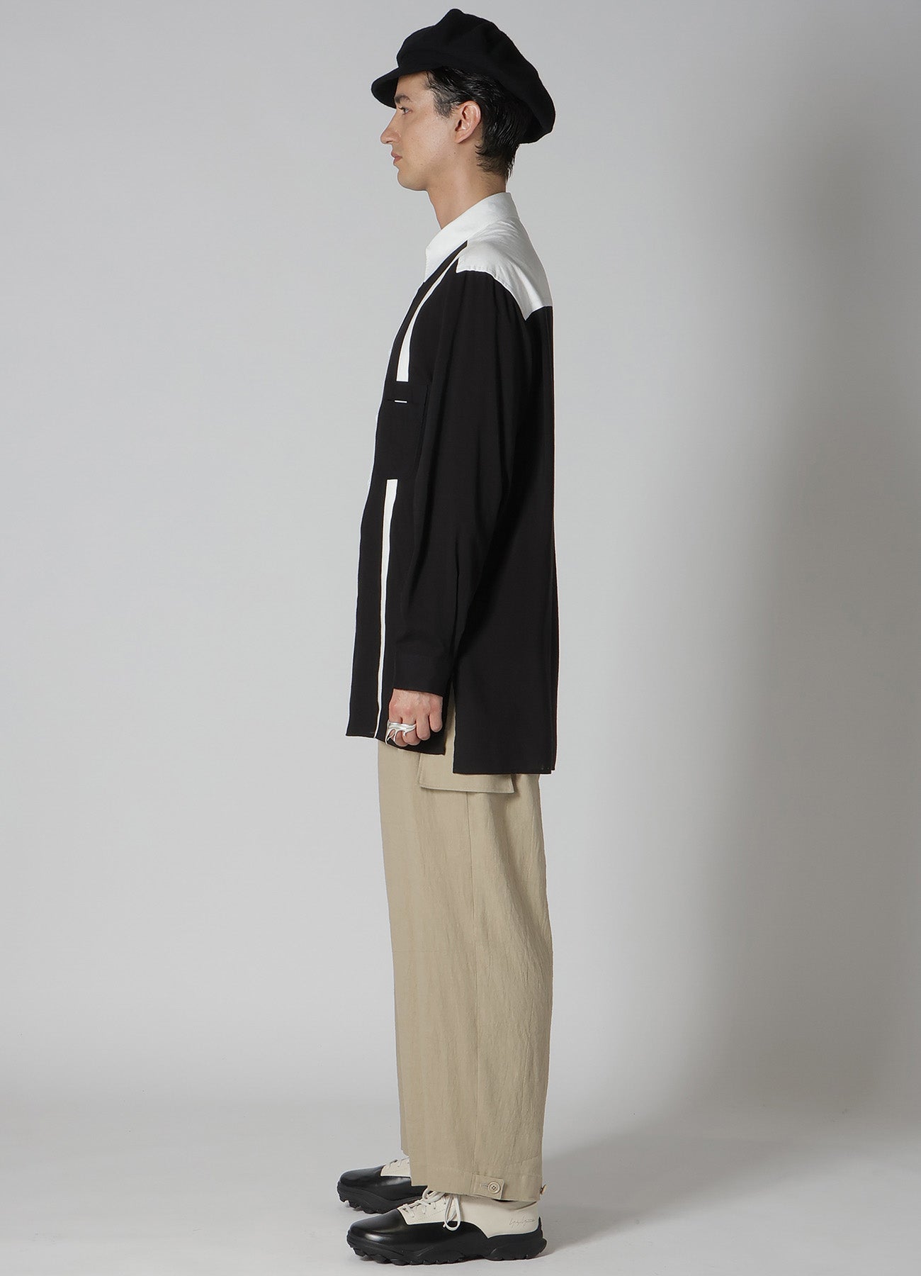 MONOCHROME PANEL SPARE COLLAR SHIRT