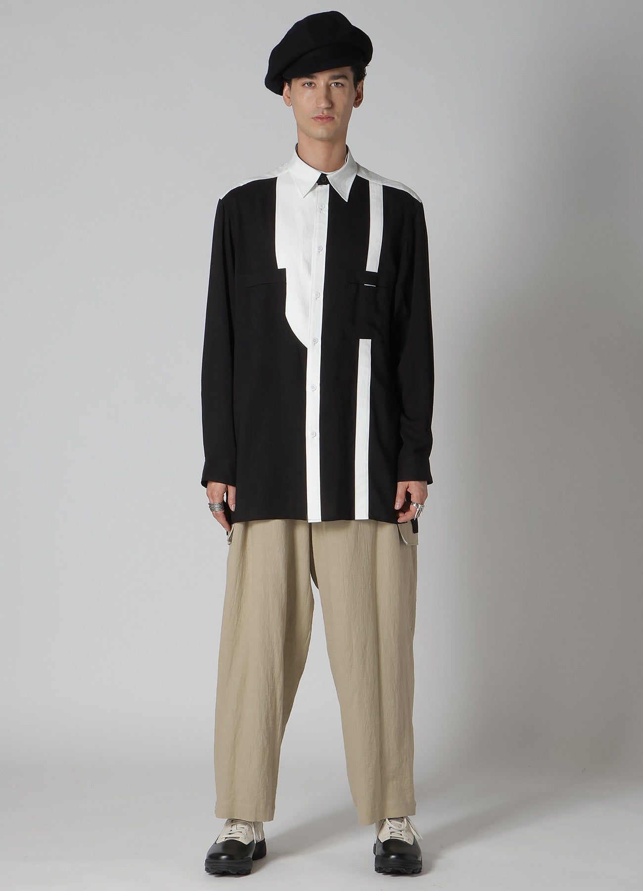 MONOCHROME PANEL SPARE COLLAR SHIRT