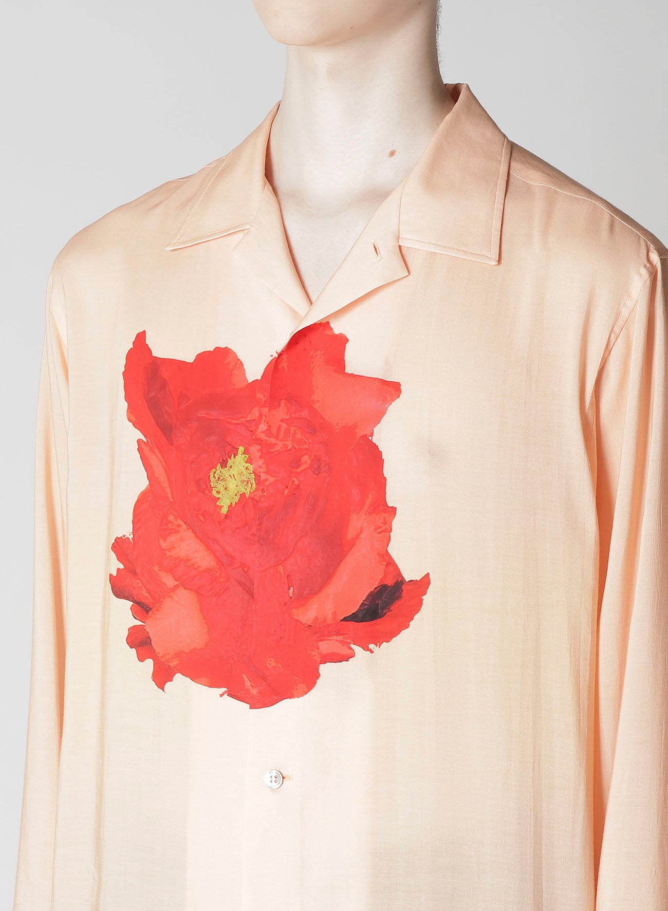 SALMON PINK OPEN-COLLARED SHIRT WITH LARGE RED FLOWER