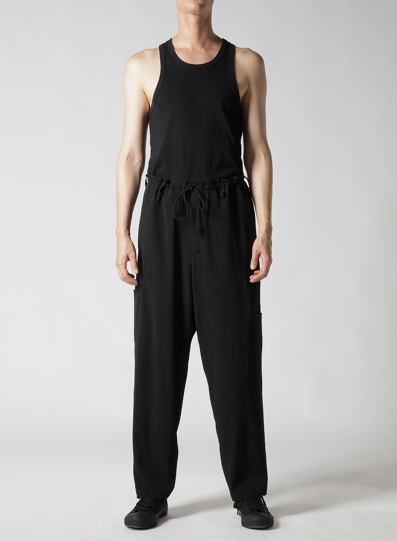 【1/11 10:00(JST) Release】TA TUXEDO PANTS WITH RIGHT AND LEFT LEG POCKETS