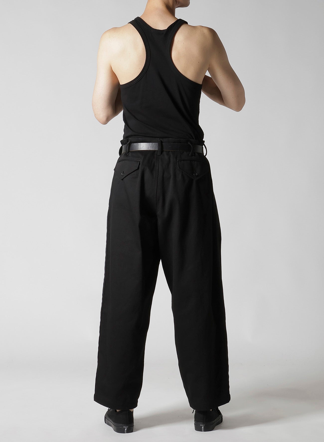 【12/6 10:00(JST) Release】KATSURAGI PANTS WITH SIDE TAPE DETAIL