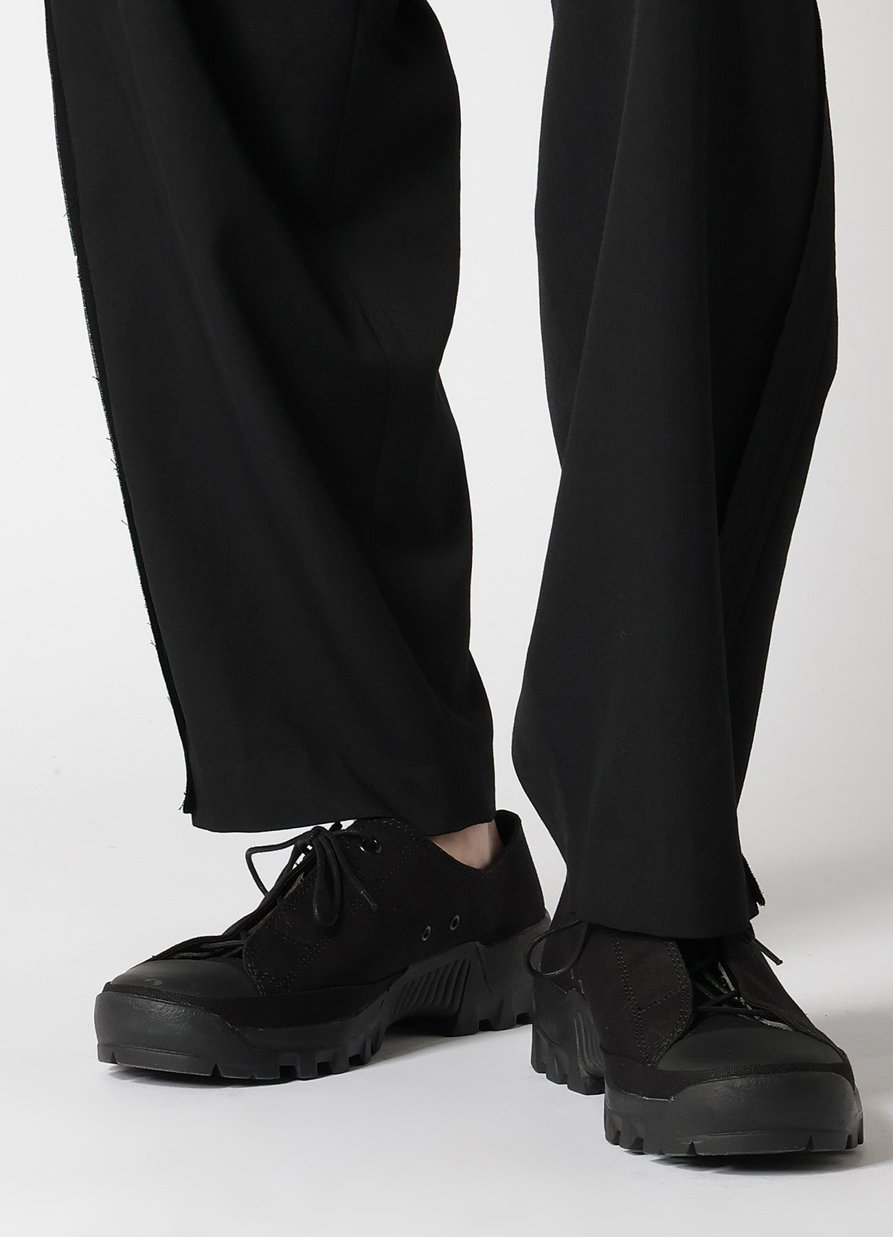 WOOL GABARDINE PANTS WITH DECORATIVE CLOTH