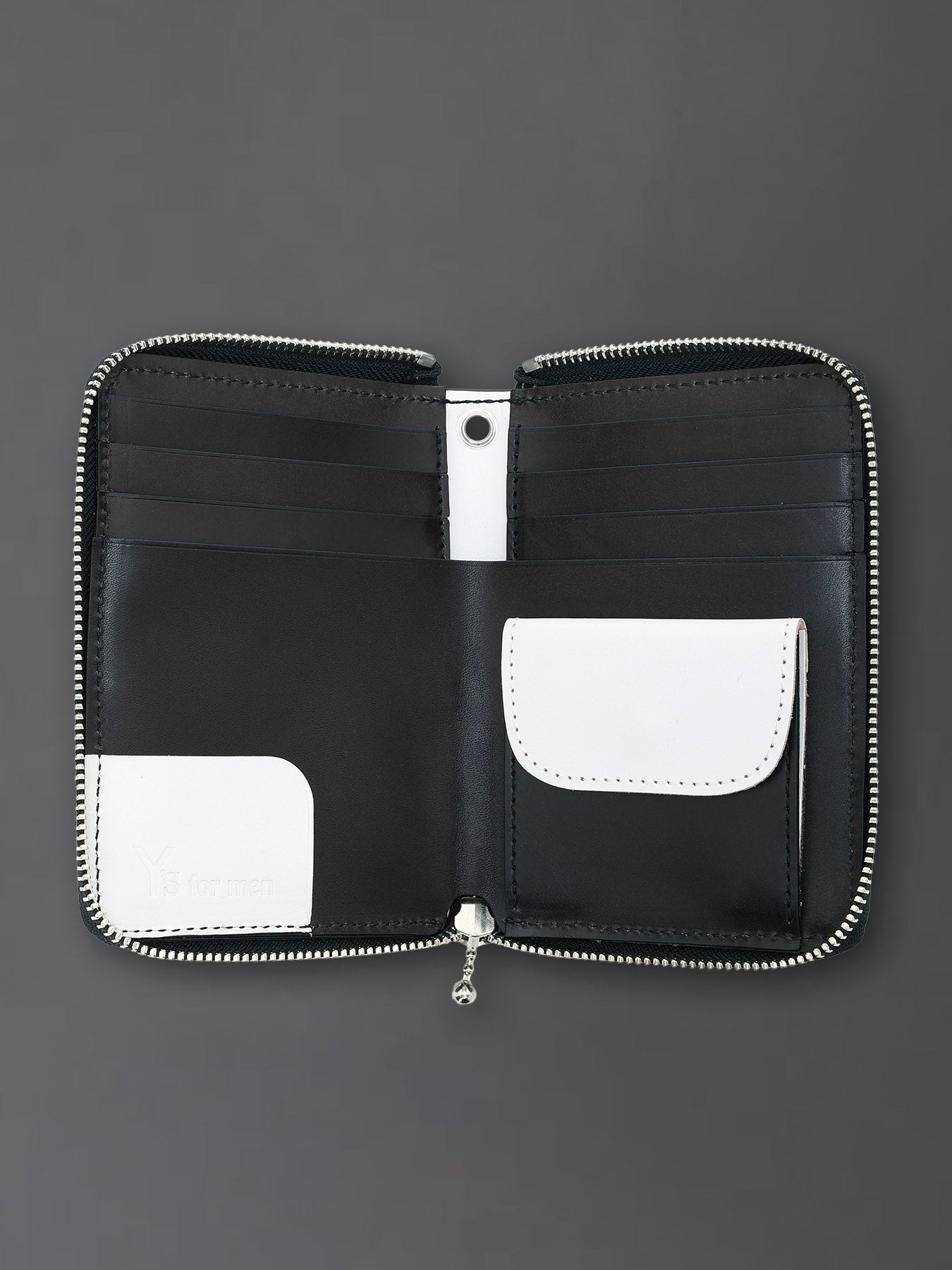 LEATHER ZIP WALLET