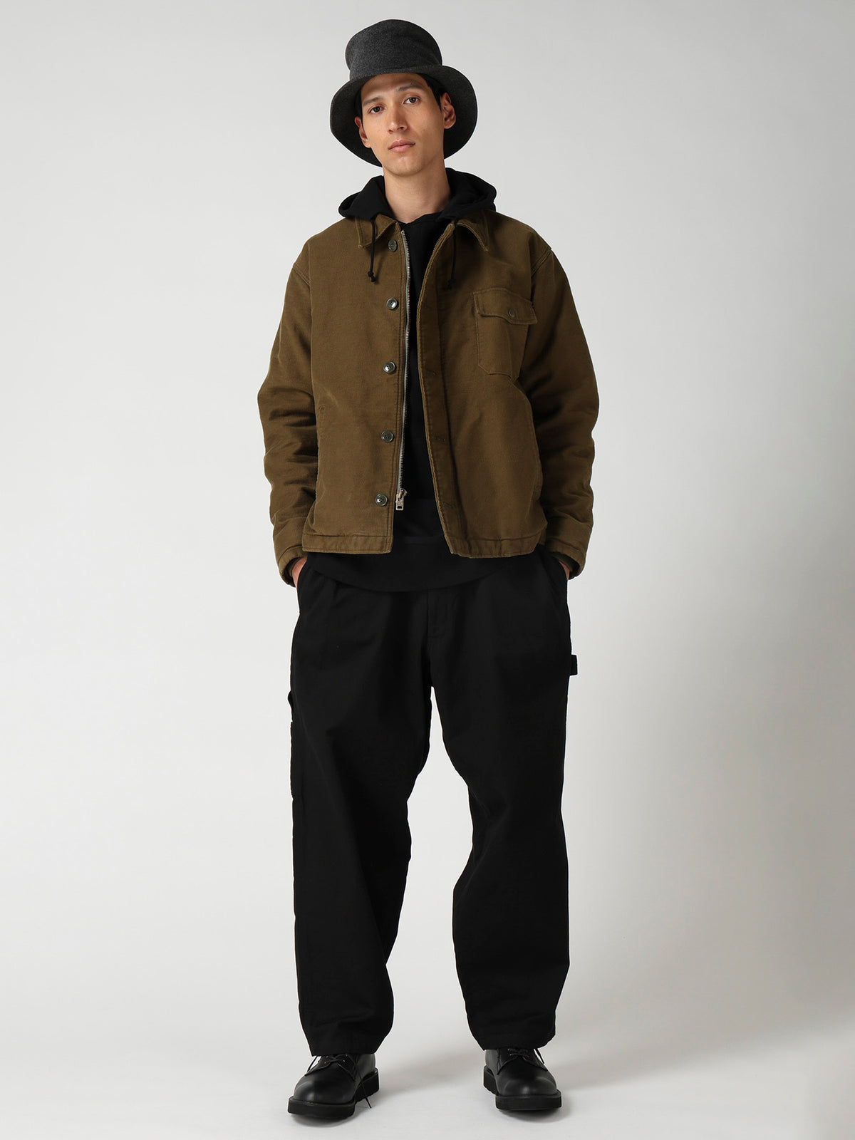 BUCKET HAT