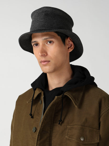 BUCKET HAT