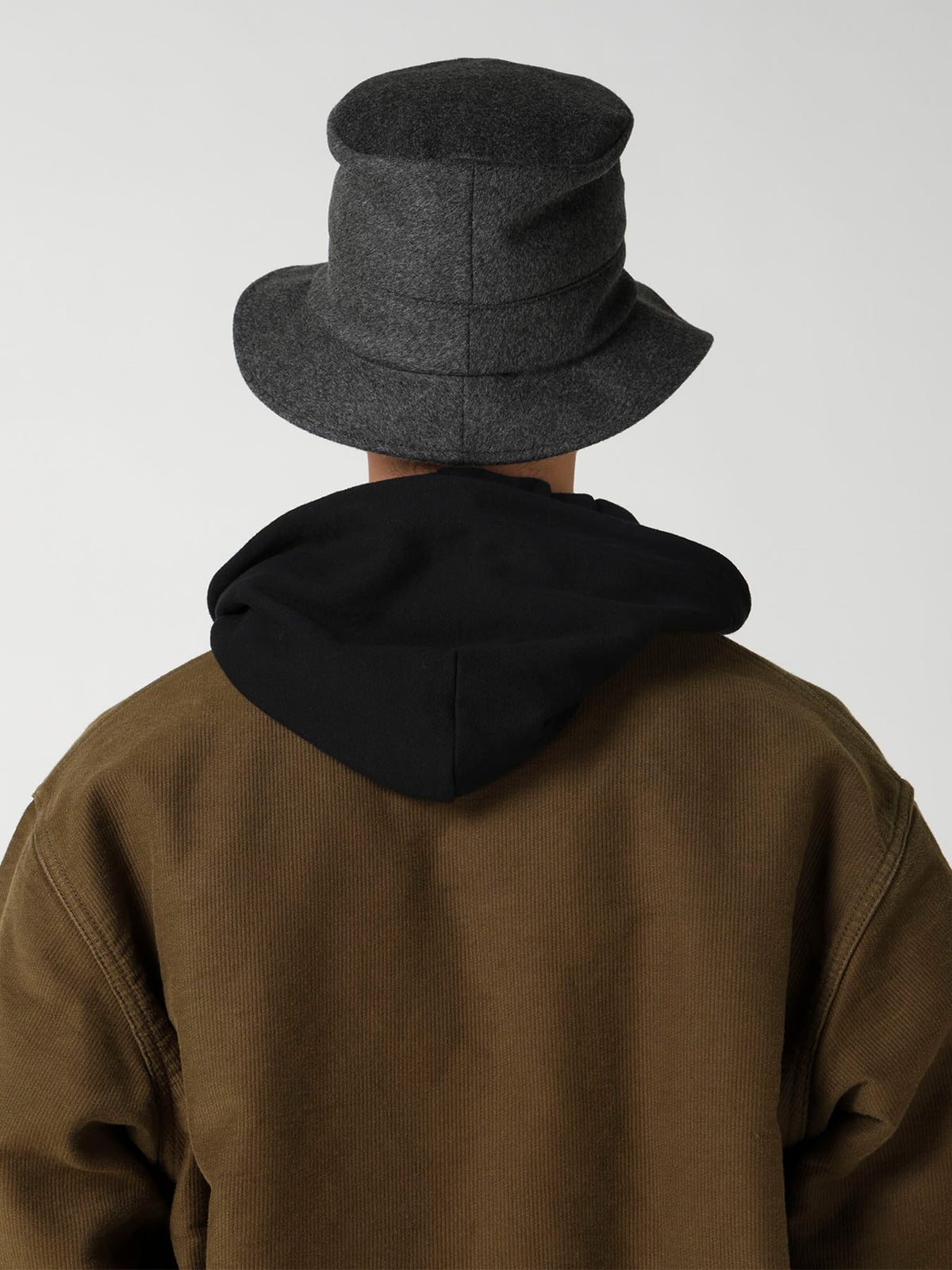 BUCKET HAT