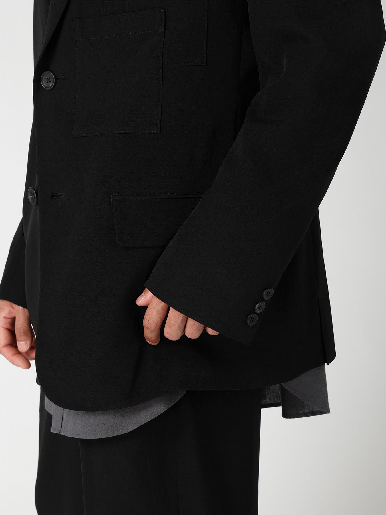 TA TUXEDO LAYERED-POCKET JACKET