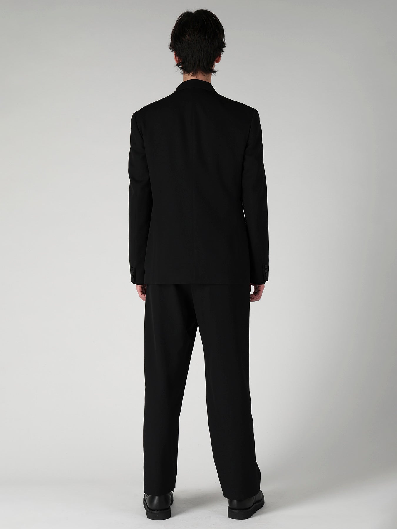 WOOL GABARDINE 3-BUTTON JACKET