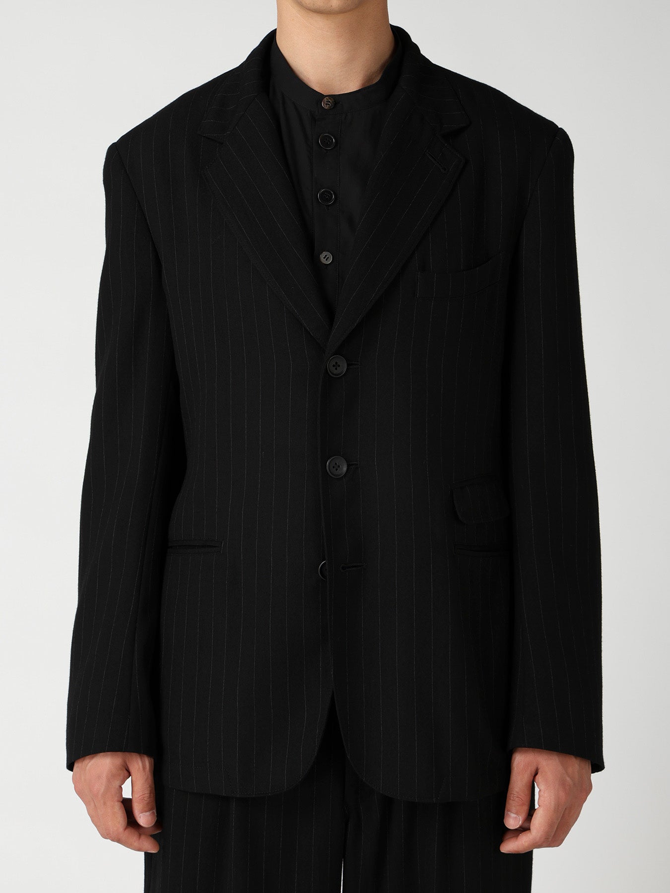 STRIPED 3-BUTTON JACKET