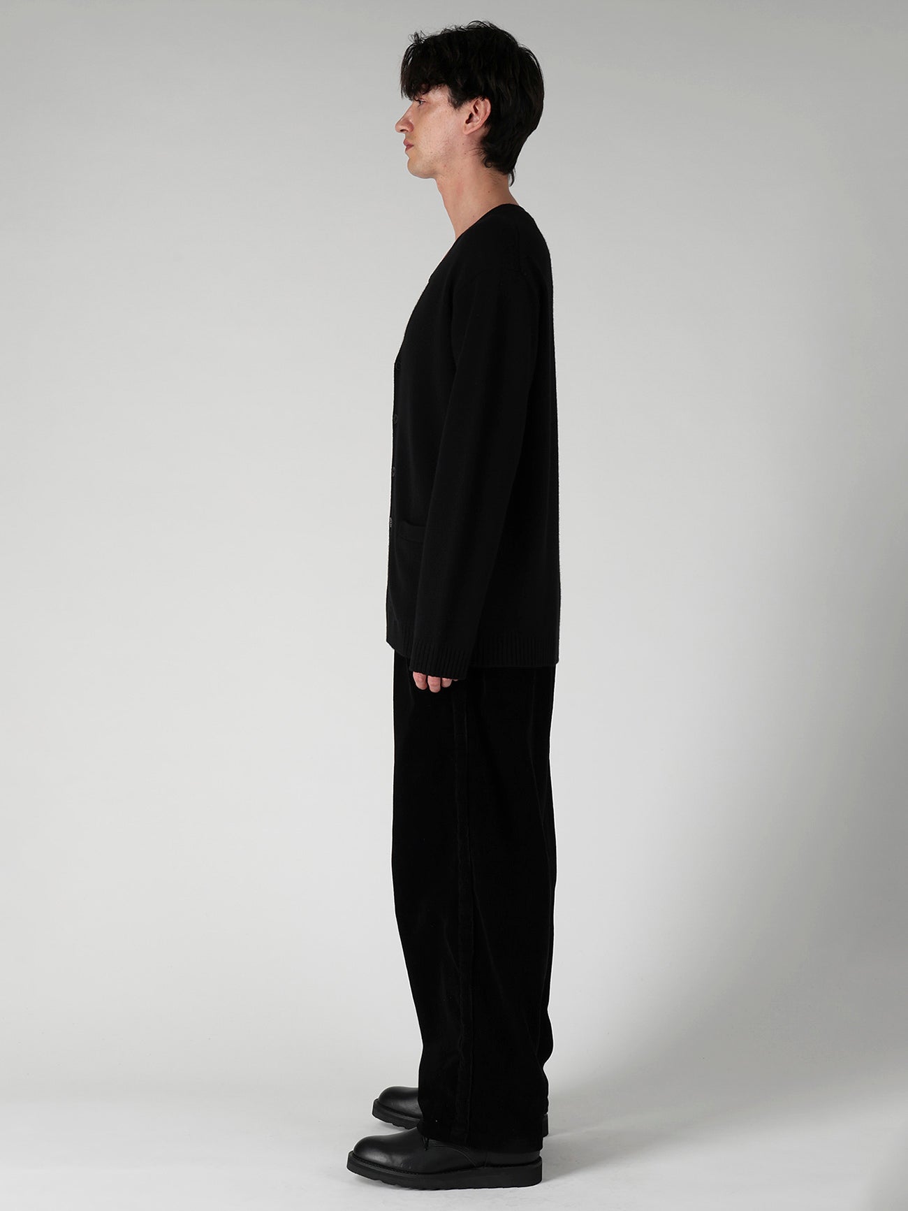 CASHMERE V-NECK CARDIGAN