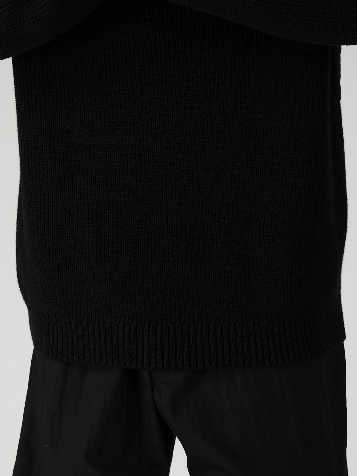 YFM LOGO ROUND NECK PO