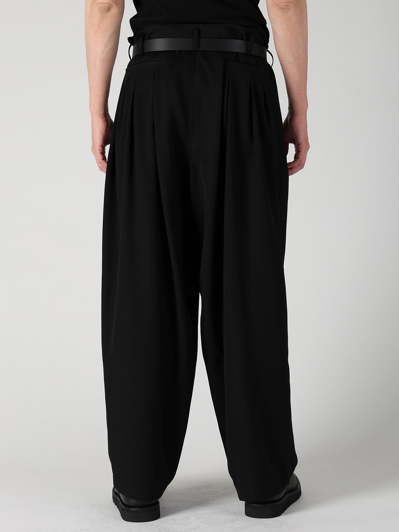 Y’s 25aw WOOL GABARDINE ZIP TUCKED WOOL GABARDINE 12 TUCK PANTS – THE SHOP YOHJI YAMAMOTO