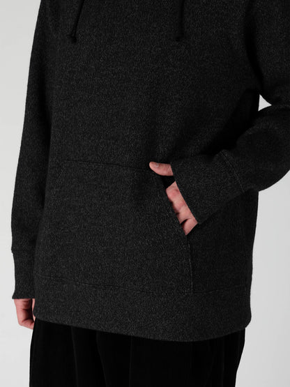 HOODED PO