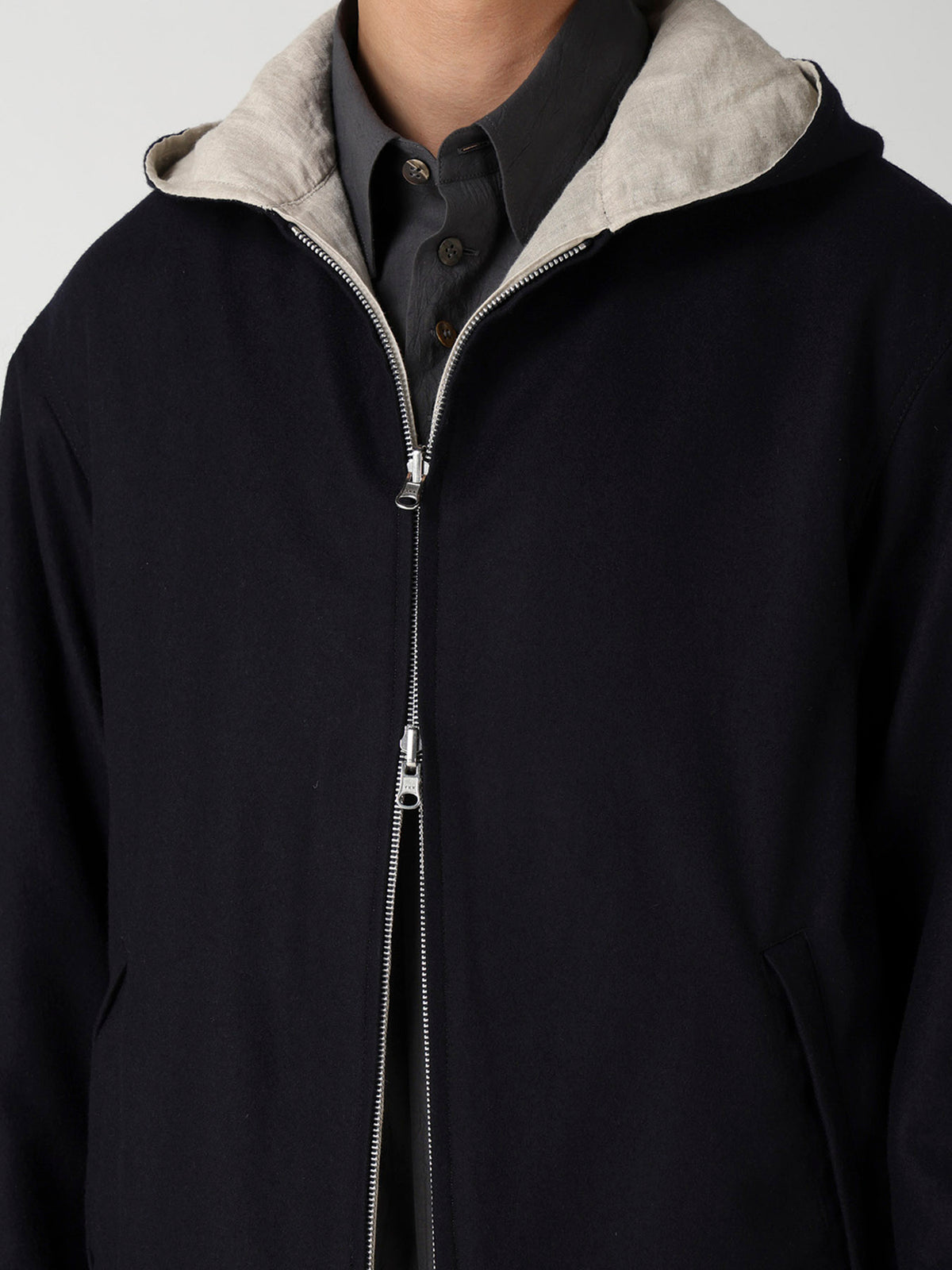 2-WAY HOODED BLOUSON