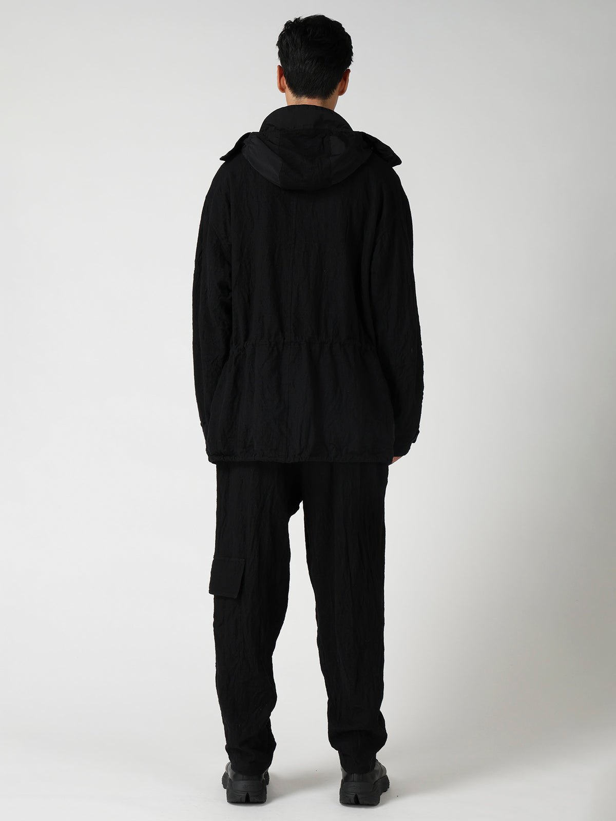 BRIM-DETAIL HOODED BLOUSON