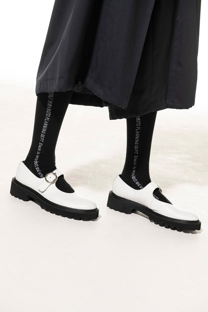 COTTON PLAIN STITCH「BLACK IS MODEST」LINE SOCKS