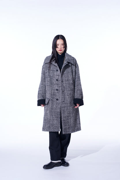 HERRINGBONE TWEED OVERSIZED SOUTIEN COLLAR COAT