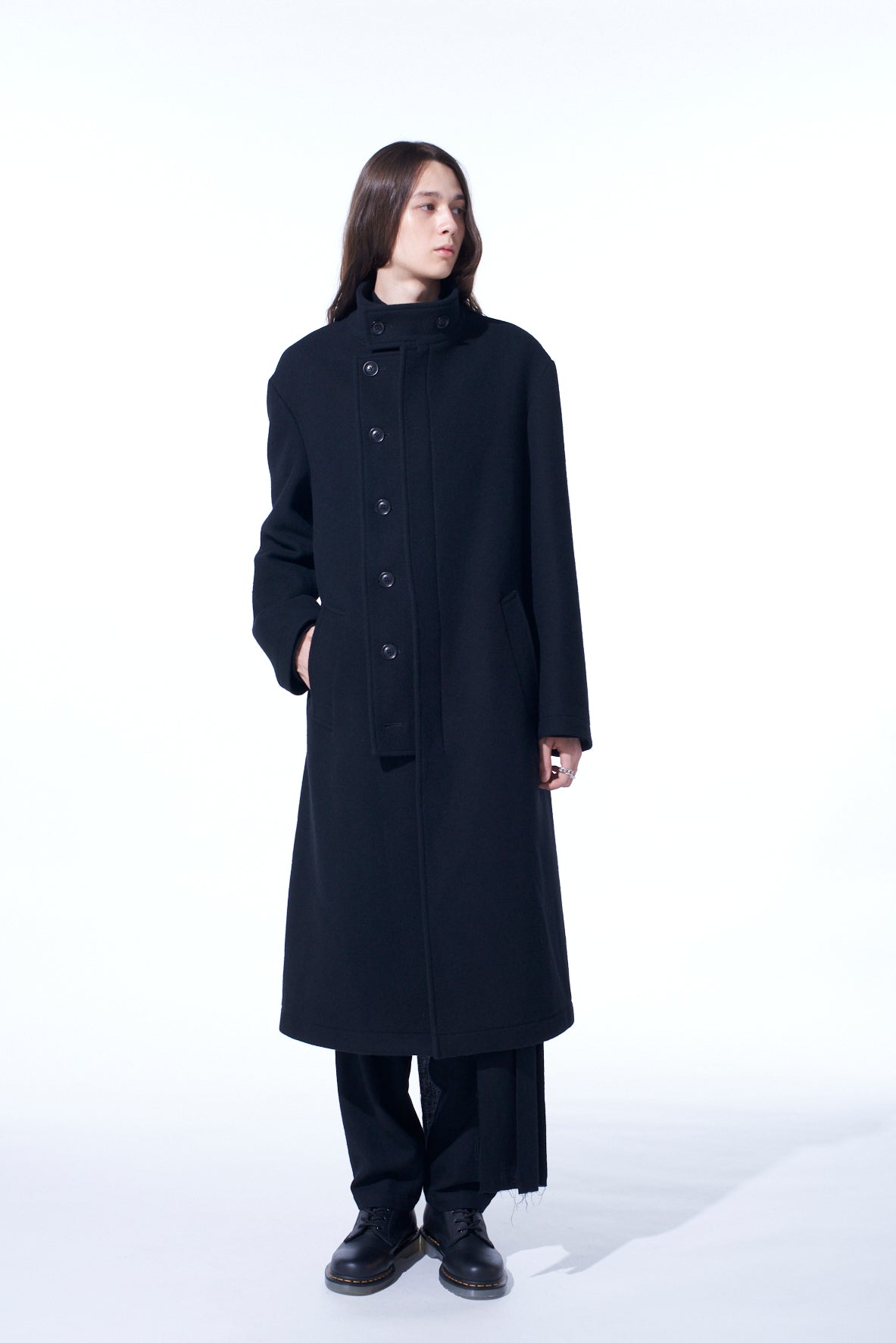 DOUBLE-WEAVE MELTON STAND COLLAR COAT