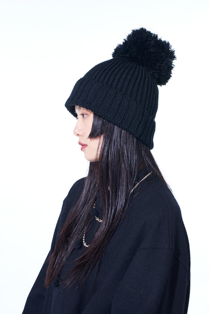 POM-POM KNIT CAP