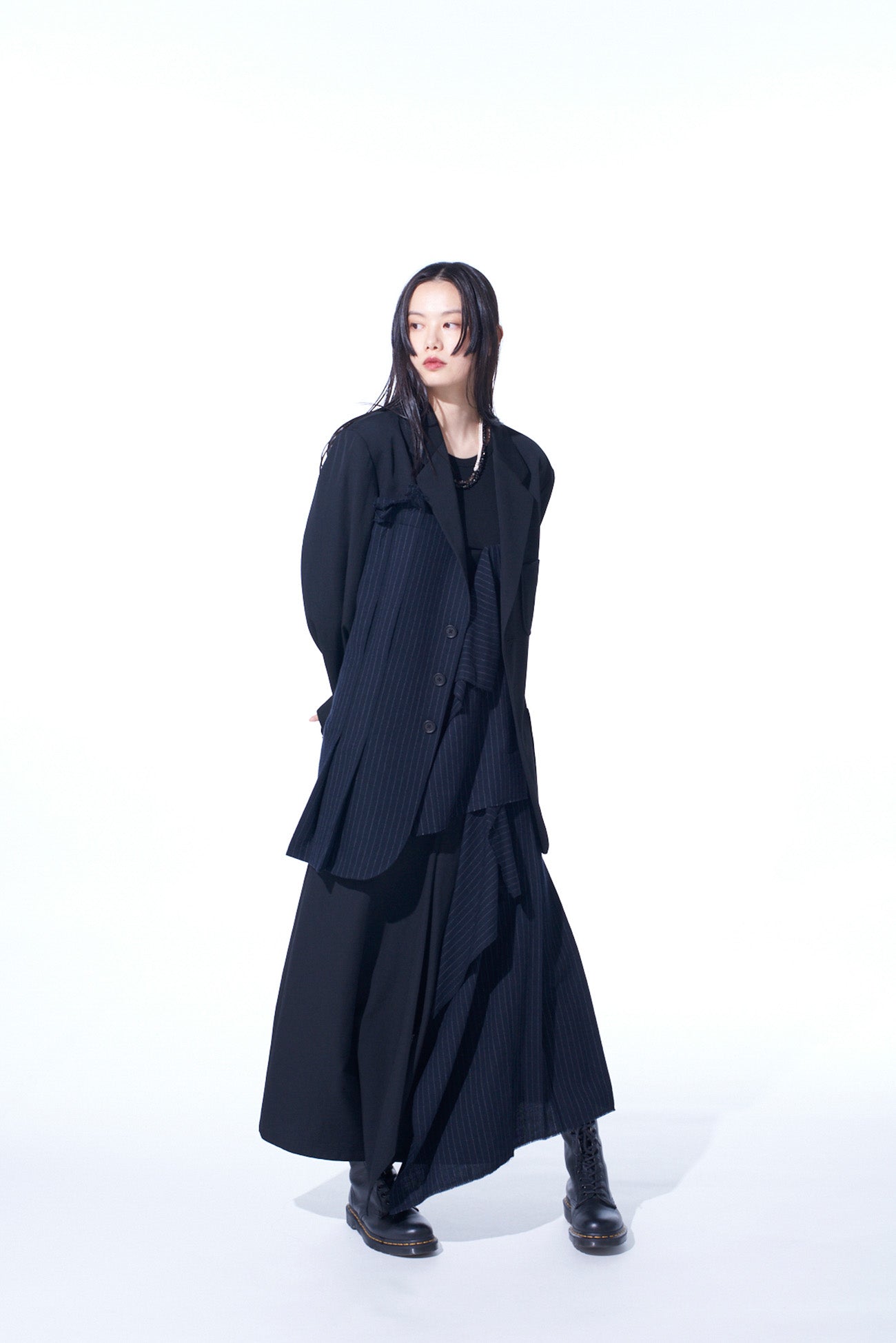 WASHER WOOL GABARDINE ASYMMETRICAL PLEATED JACKET