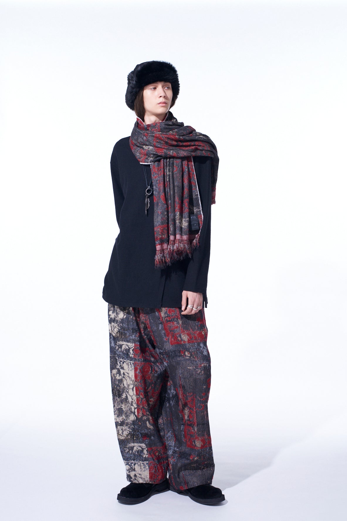 FLORAL JACQUARD STOLE