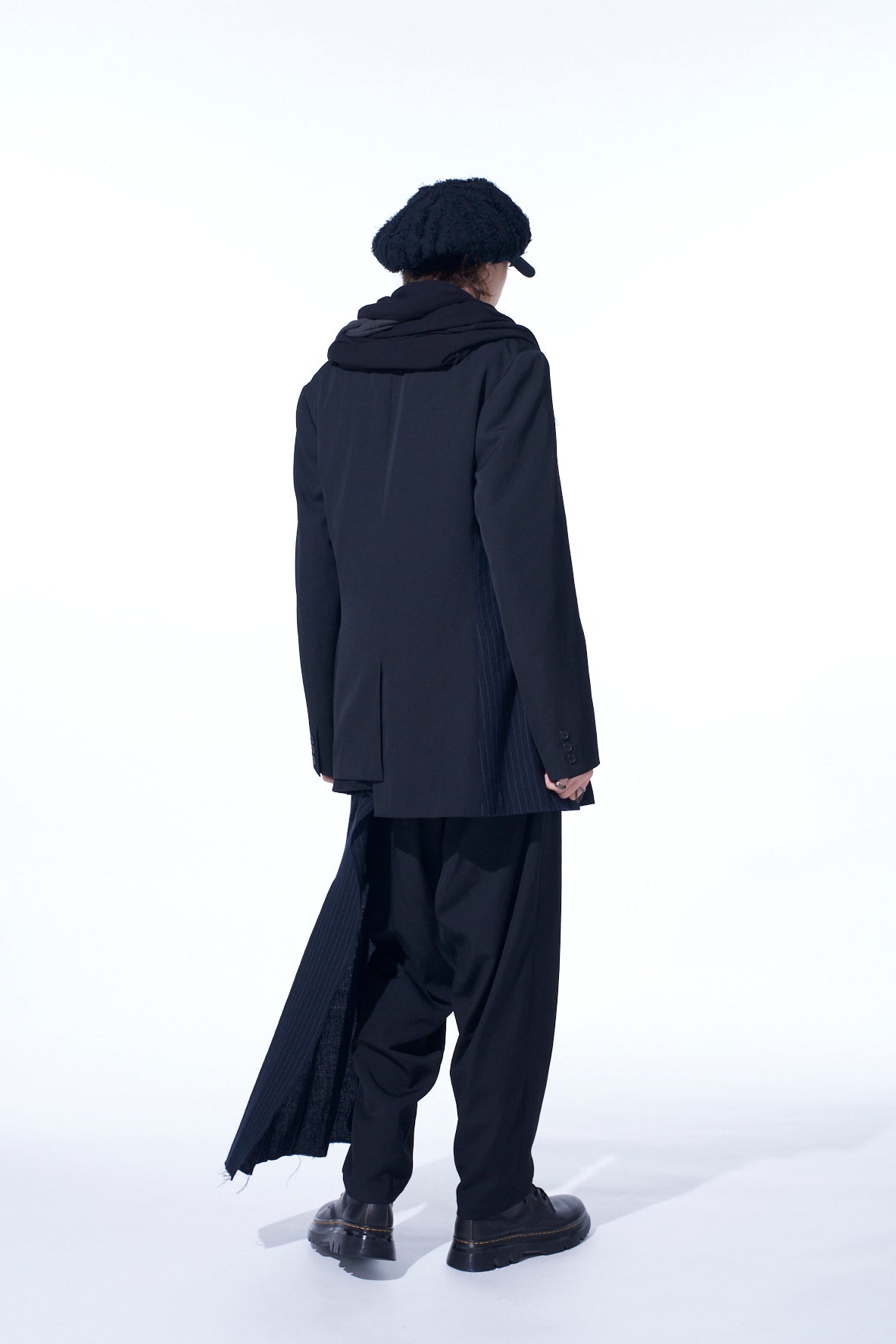 WASHER WOOL GABARDINE PLEATED WRAP PANTS