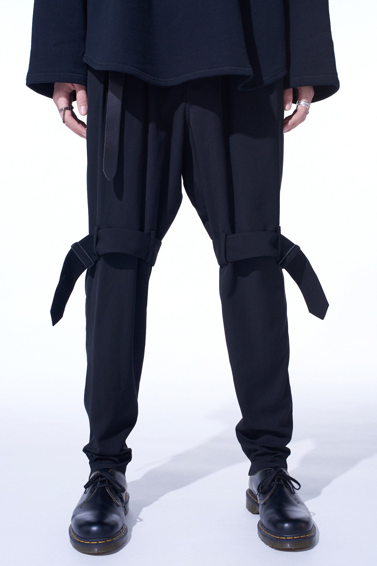 PE/GABARDINE BELTED BANDAGE PANTS