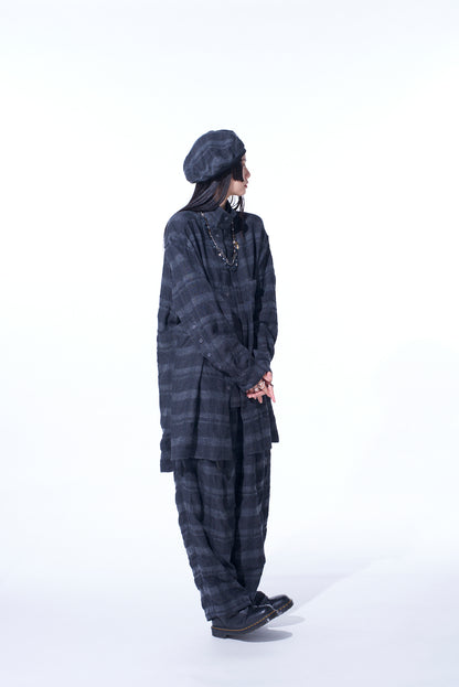 FULLING FINISHED SHADOW CHECK 3-TUCK WIDE TROUSERS