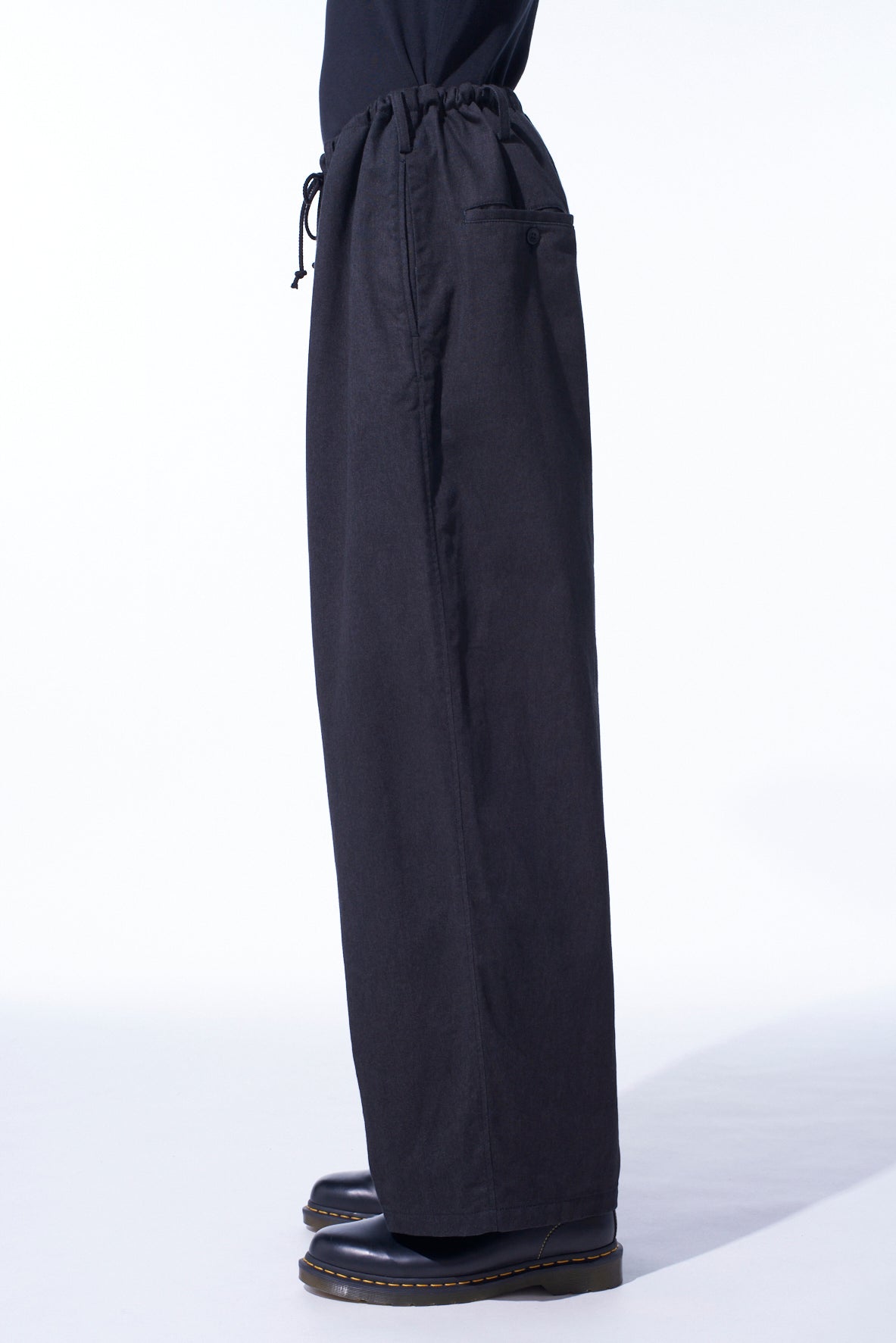 COTTON DRILL DRAWSTRING WIDE PANTS