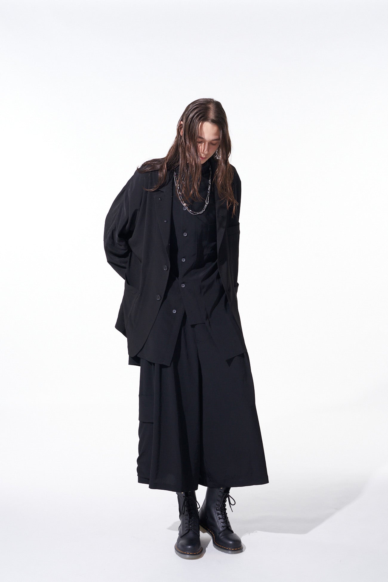 CREPE de CHINE CROPPED WIDE PANTS WITH GUSSETED FLAP POCKET