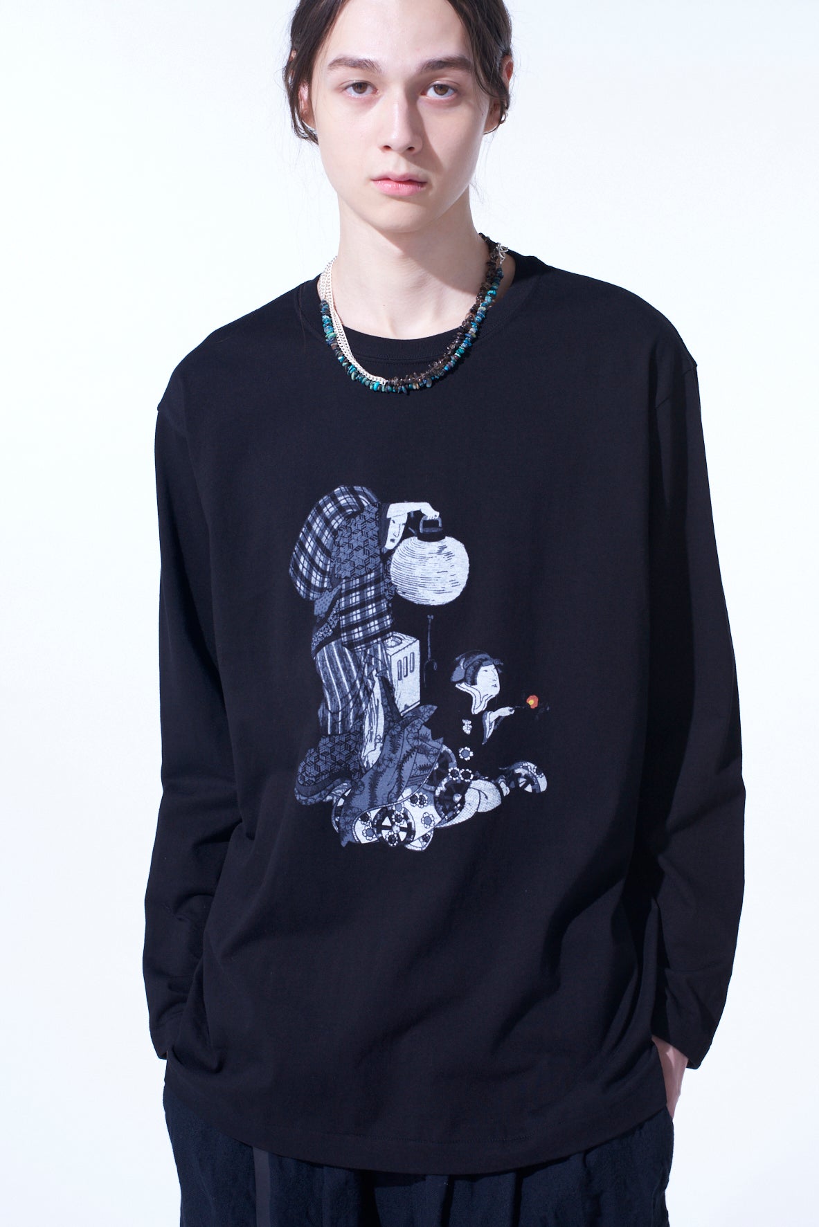 "FLOWERS AND LANTERNS" UKIYO-E GRAPHIC LONG-SLEEVED T-SHIRT