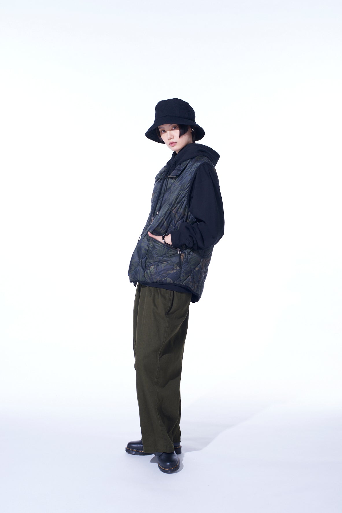 【12/5 12:00 Release】【S'YTE X TAION】DAHLIA CAMOUFLAGE QUILTED DOWN VEST