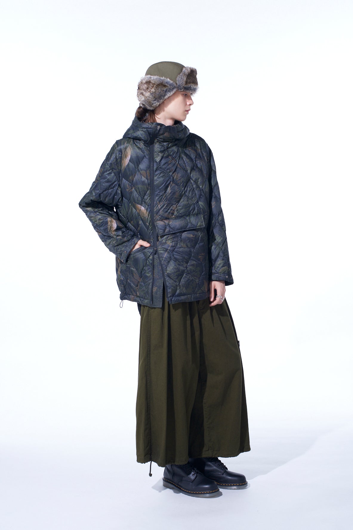 【S'YTE X TAION】DAHLIA CAMOUFLAGE QUILTED DOWN PARKA