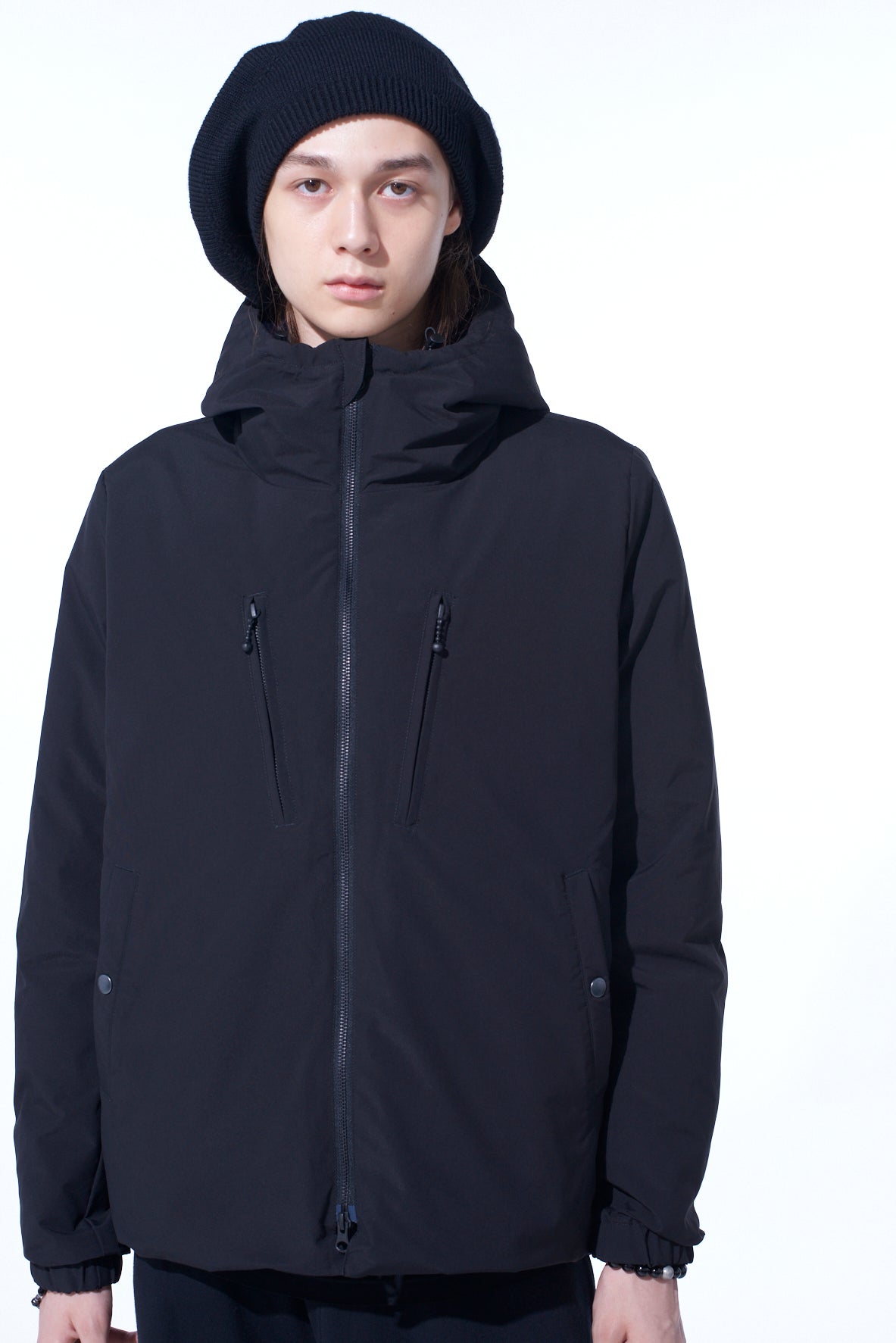 【S'YTE X TAION】STITCHLESS HOODED DOWN JACKET