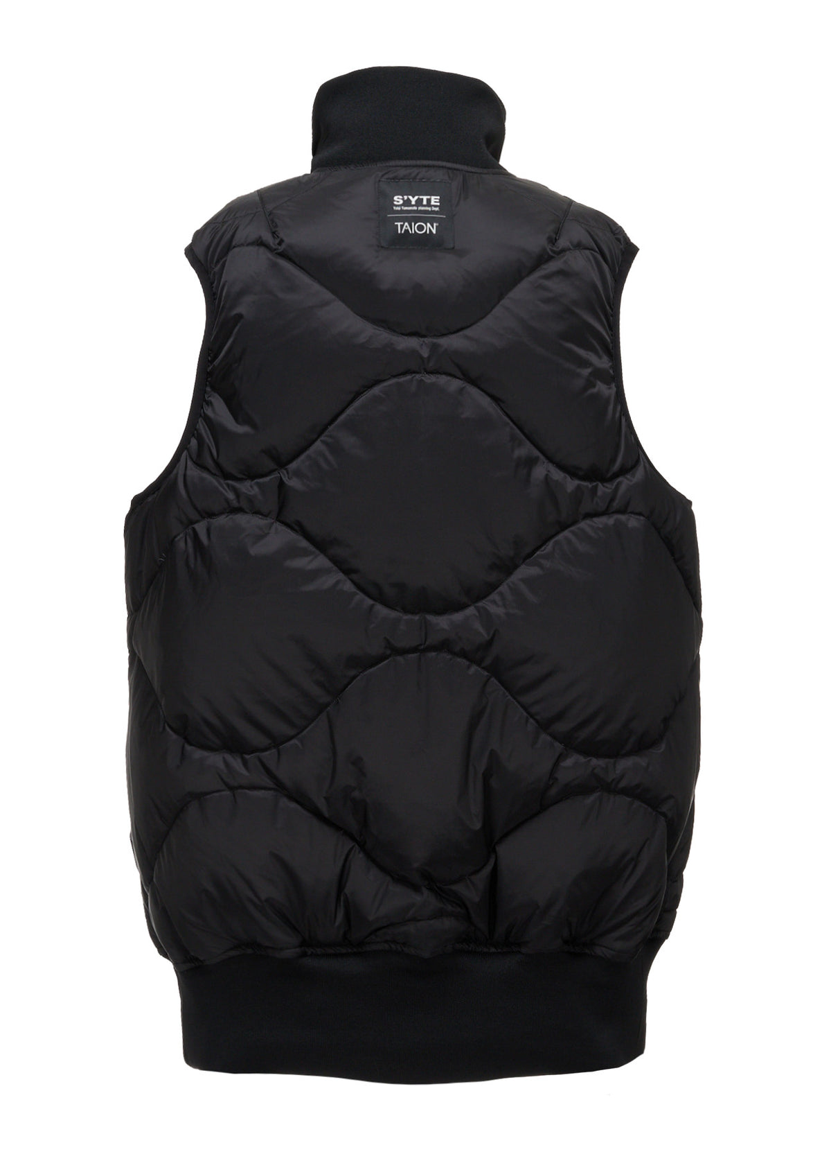 S'YTE X TAION REVERSIBLE UTILITY POUCH DOWN VEST