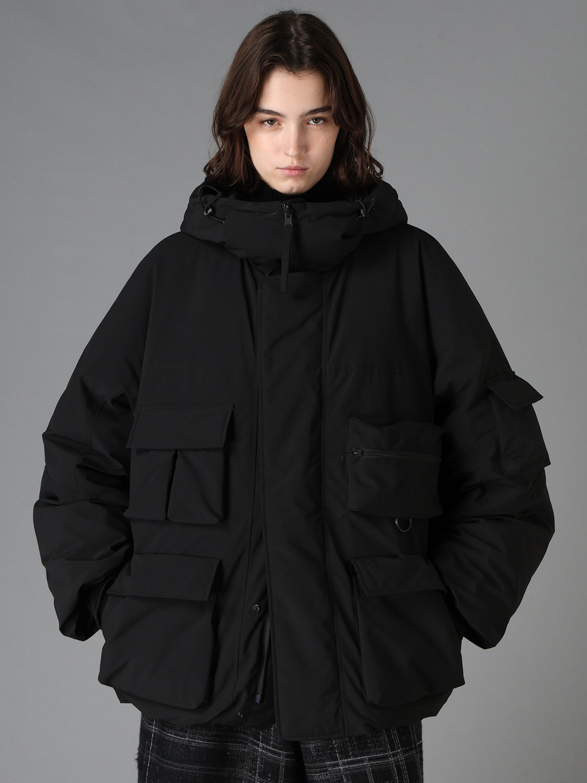 S'YTE X TAION REVERSIBLE UTILITY DOWN JACKET