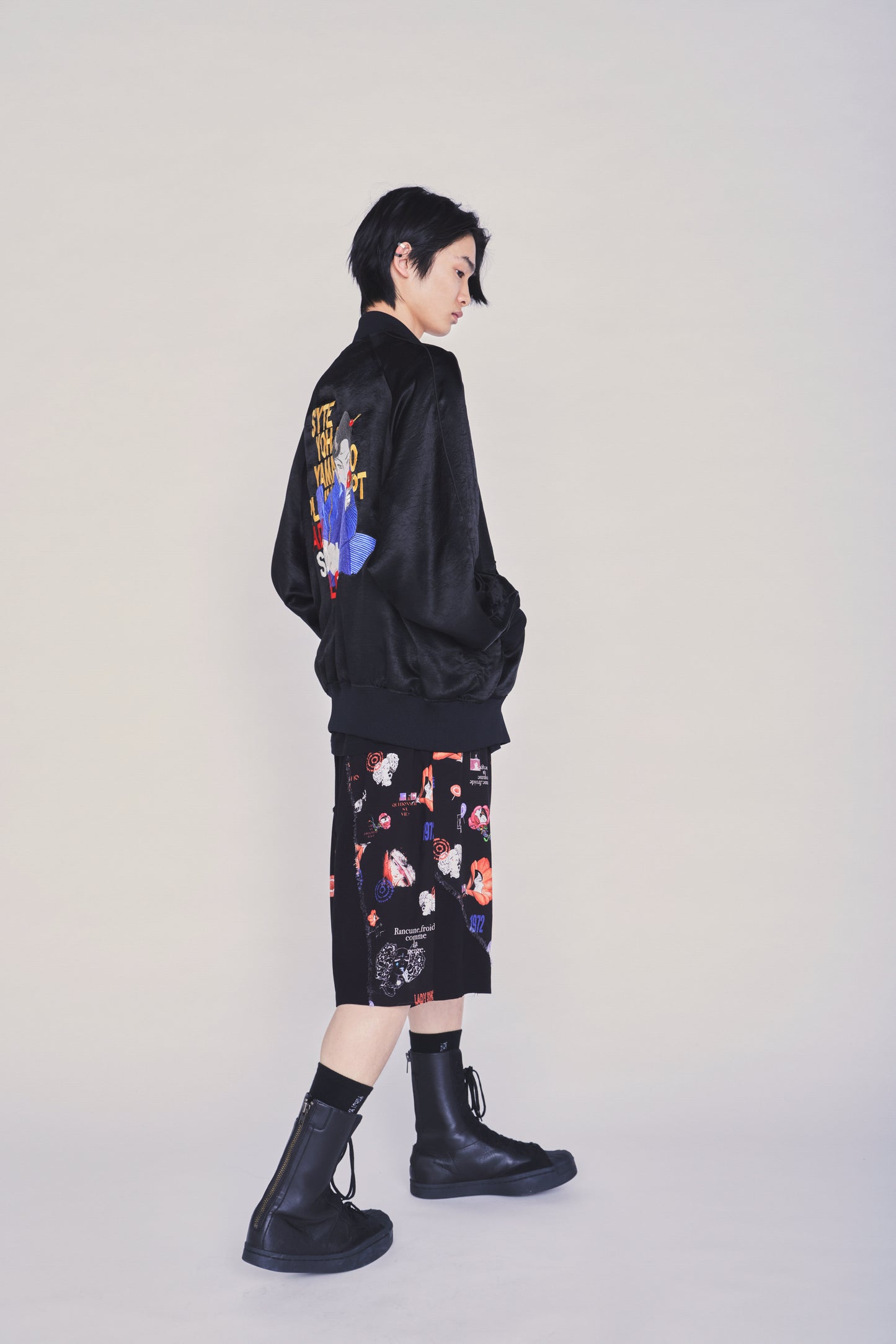 S'YTE X KAZUO KAMIMURA-ICONIC CHARACTER ALL-OVER PRINT SHORT PANTS