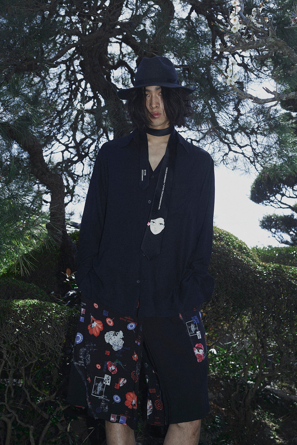 S'YTE X KAZUO KAMIMURA-ICONIC CHARACTER ALL-OVER PRINT SHORT PANTS