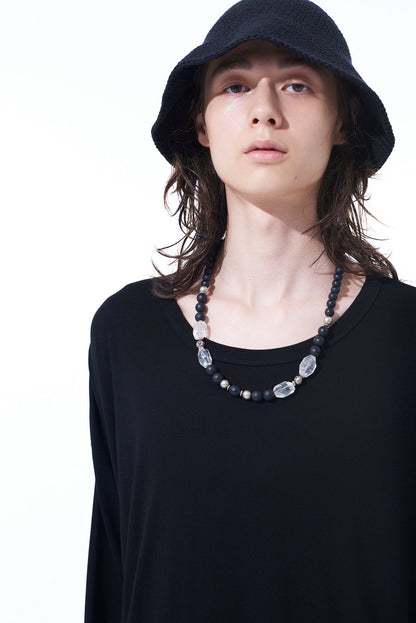 CRYSTAL + BLACK BEADS NECKLACE