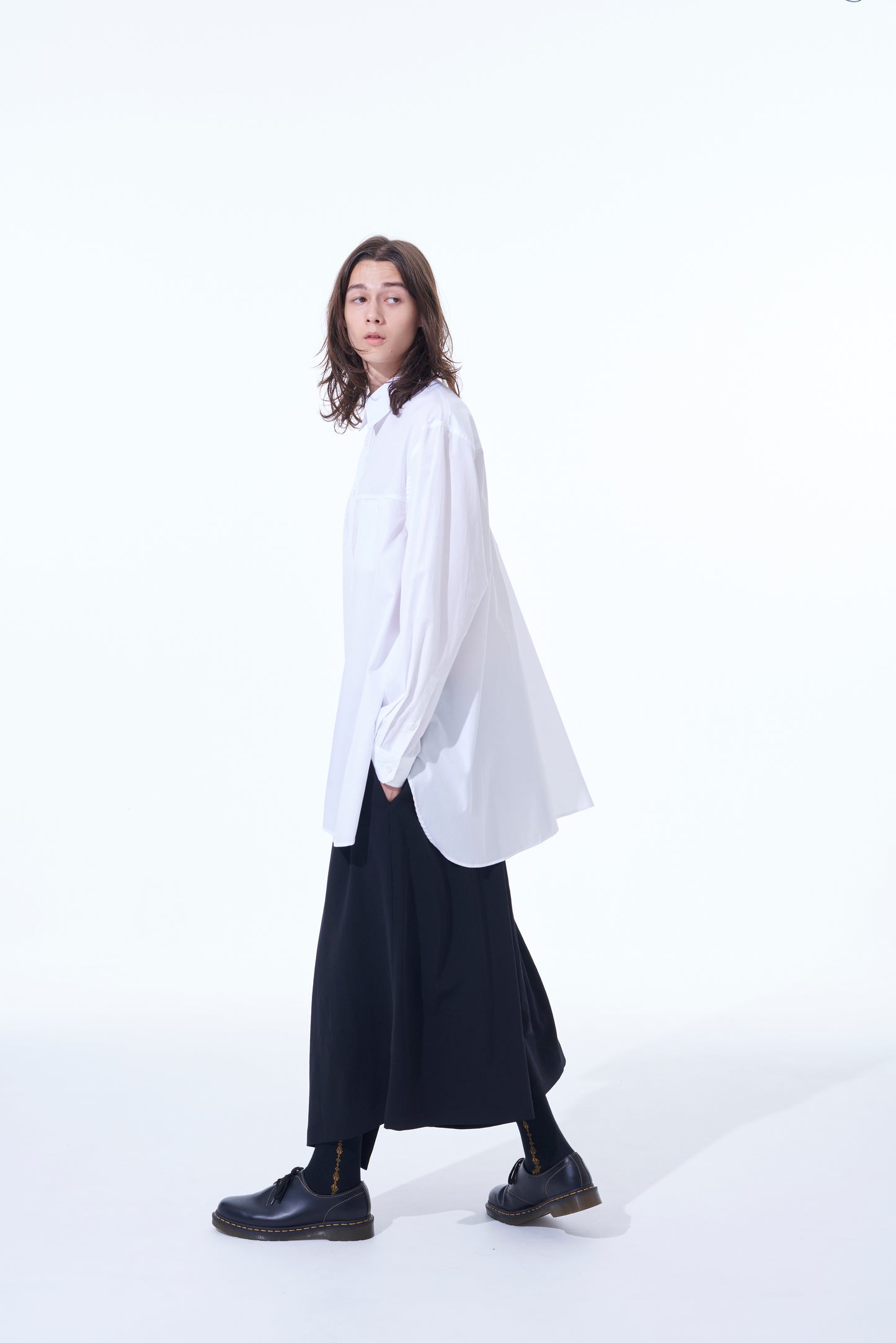 COTTON BROAD CLOTH SHIRT WITH BACK DRAPE DETAIL