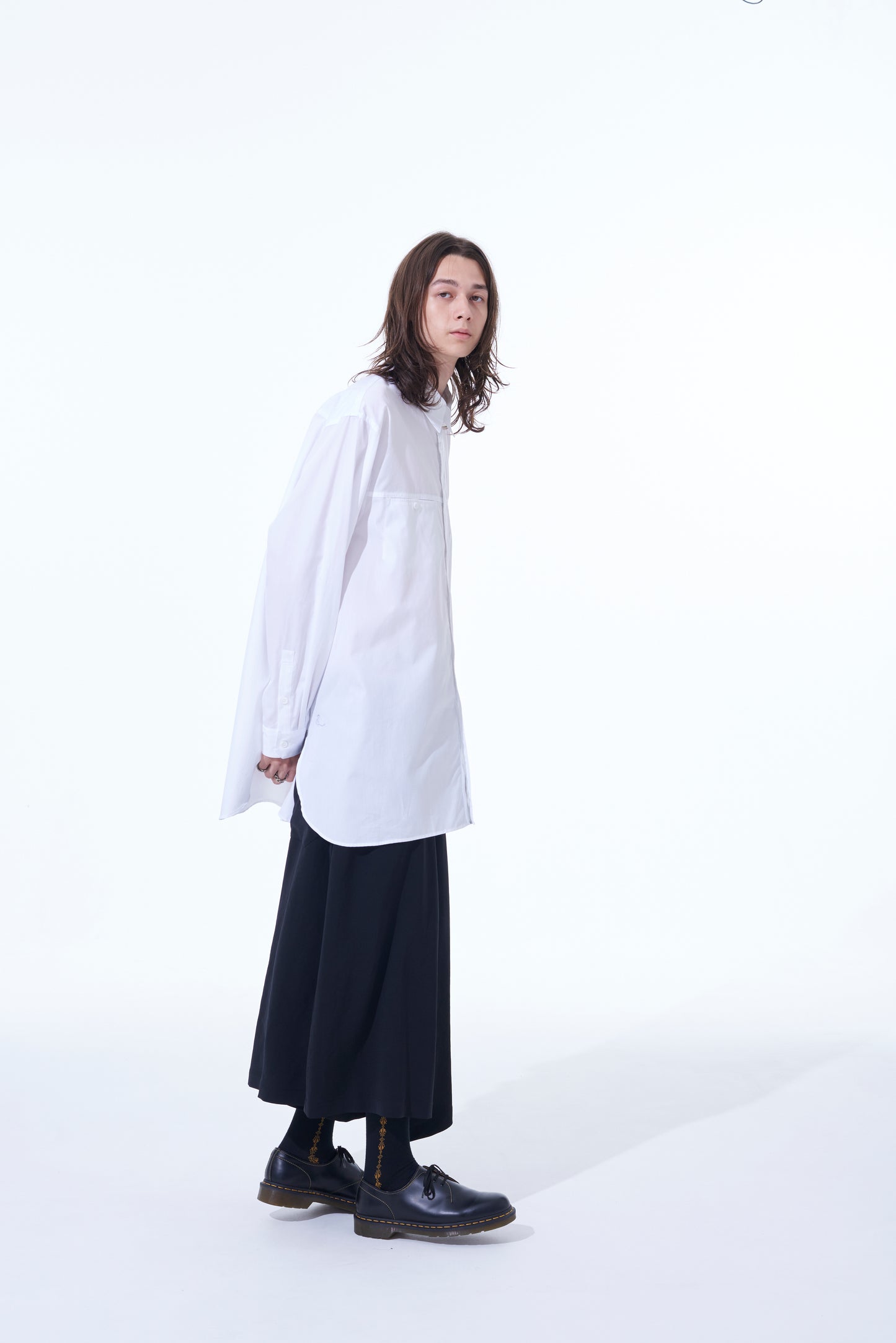 COTTON BROAD CLOTH SHIRT WITH BACK DRAPE DETAIL