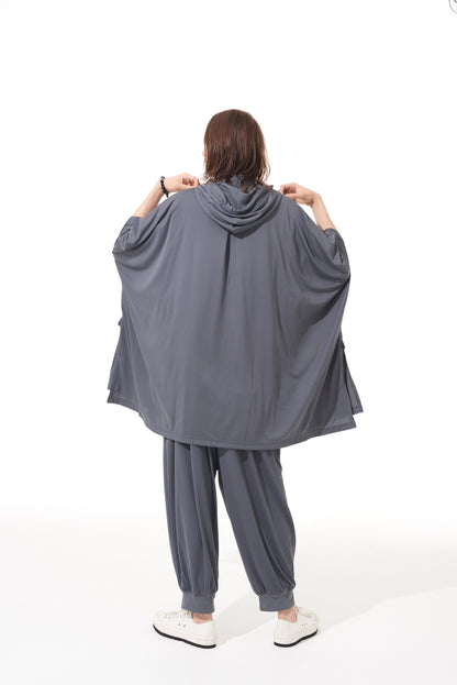 HIGH-GAUGE POLYESTER SMOOTH JERSEY HOODIE PONCHO