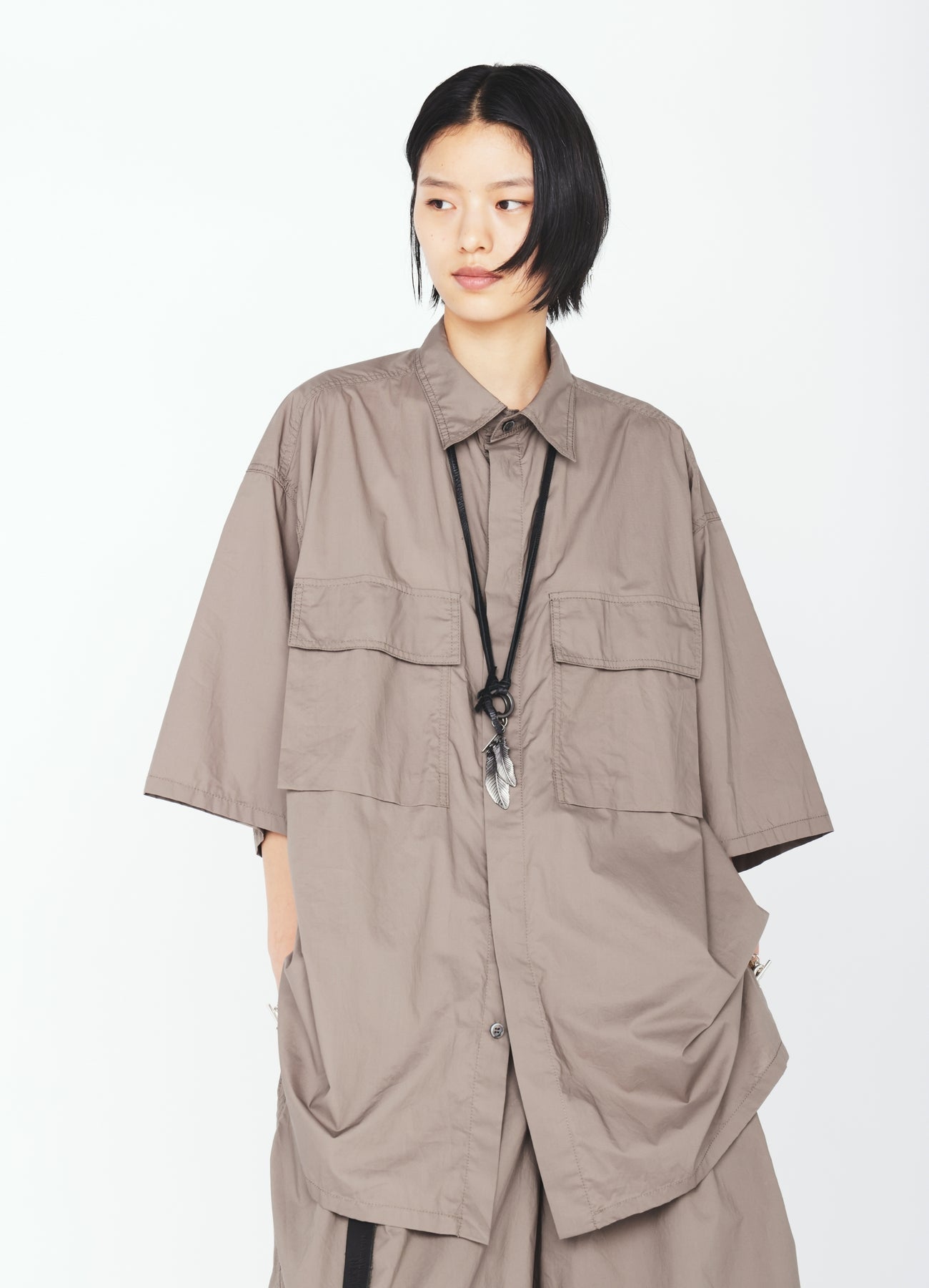 COTTON TYPEWRITER SHORT-SLEEVE SHIRT