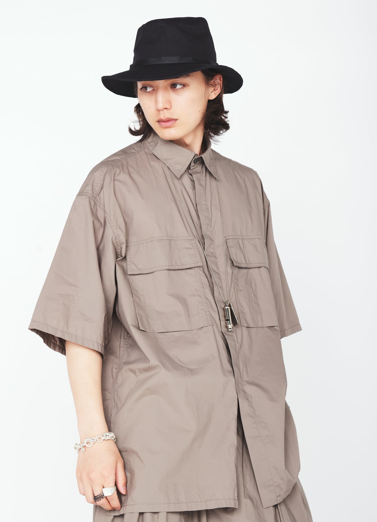 COTTON TYPEWRITER SHORT-SLEEVE SHIRT