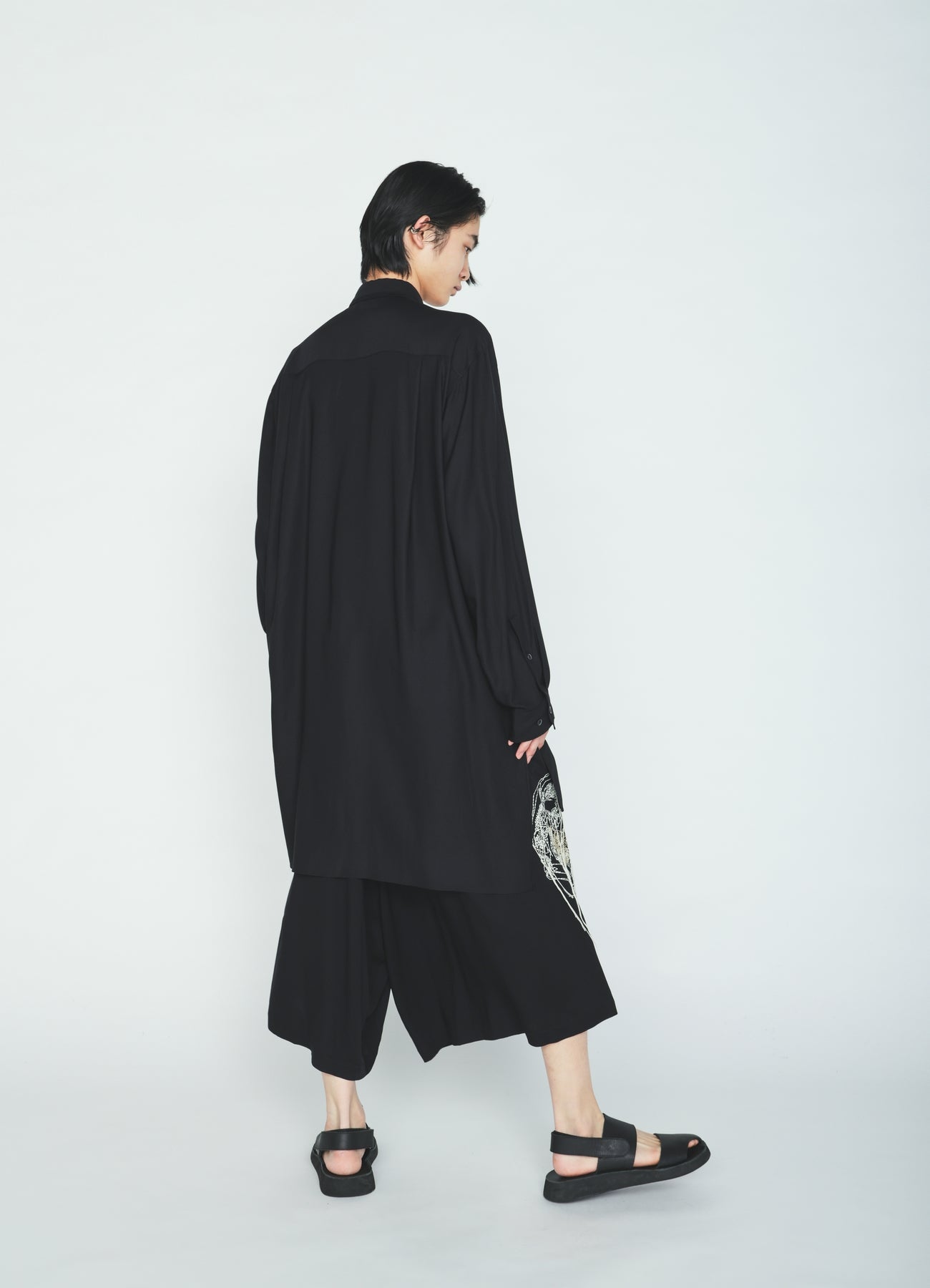 RAYON TWILL LAYERED‑COLLAR SHIRT